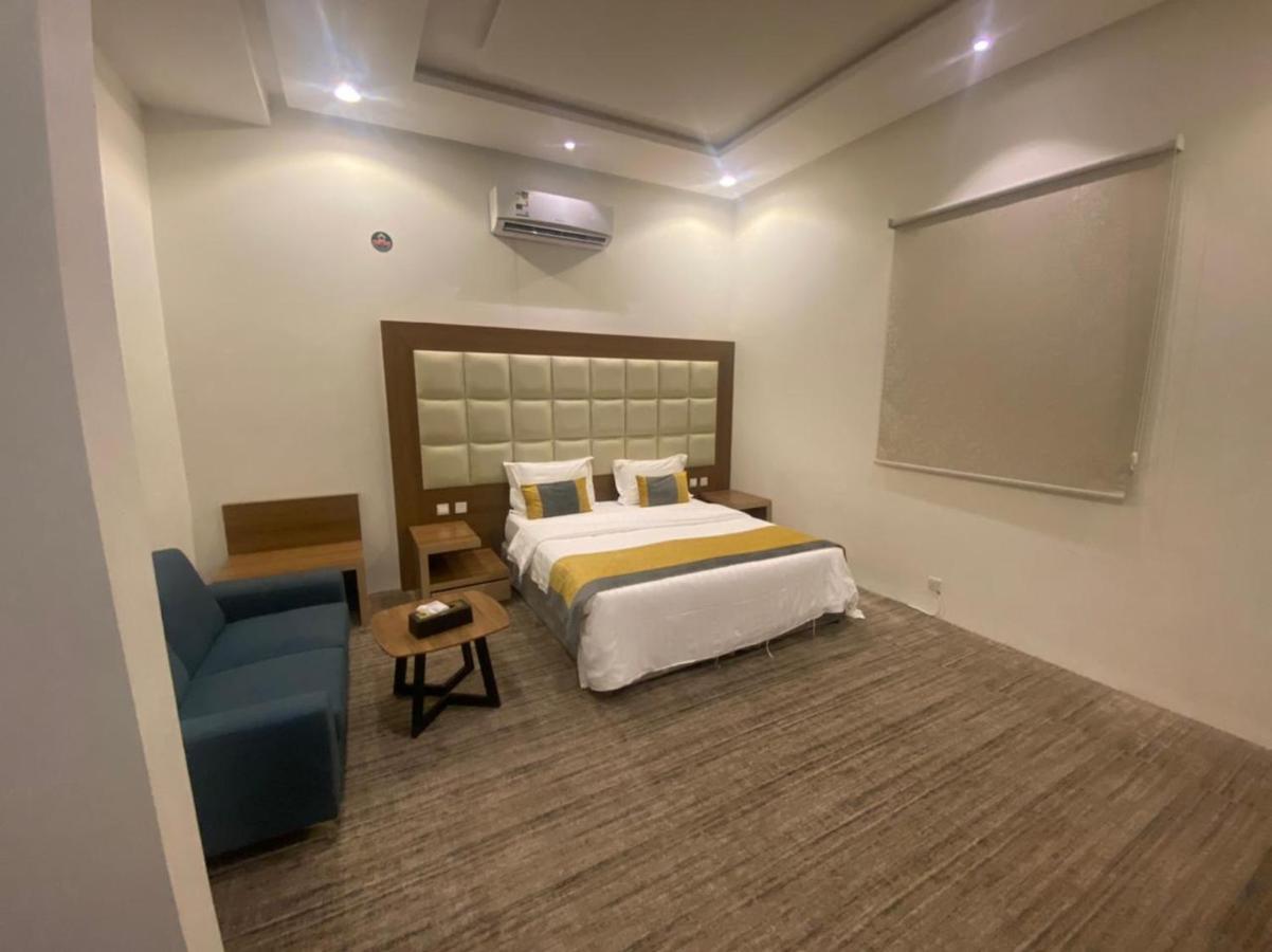 Areen Aparthotel Riyadh Bagian luar foto